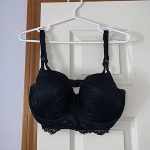 LACE BRA 34DDD/ LA SENZA/ BRAND NEW NEVER WORN